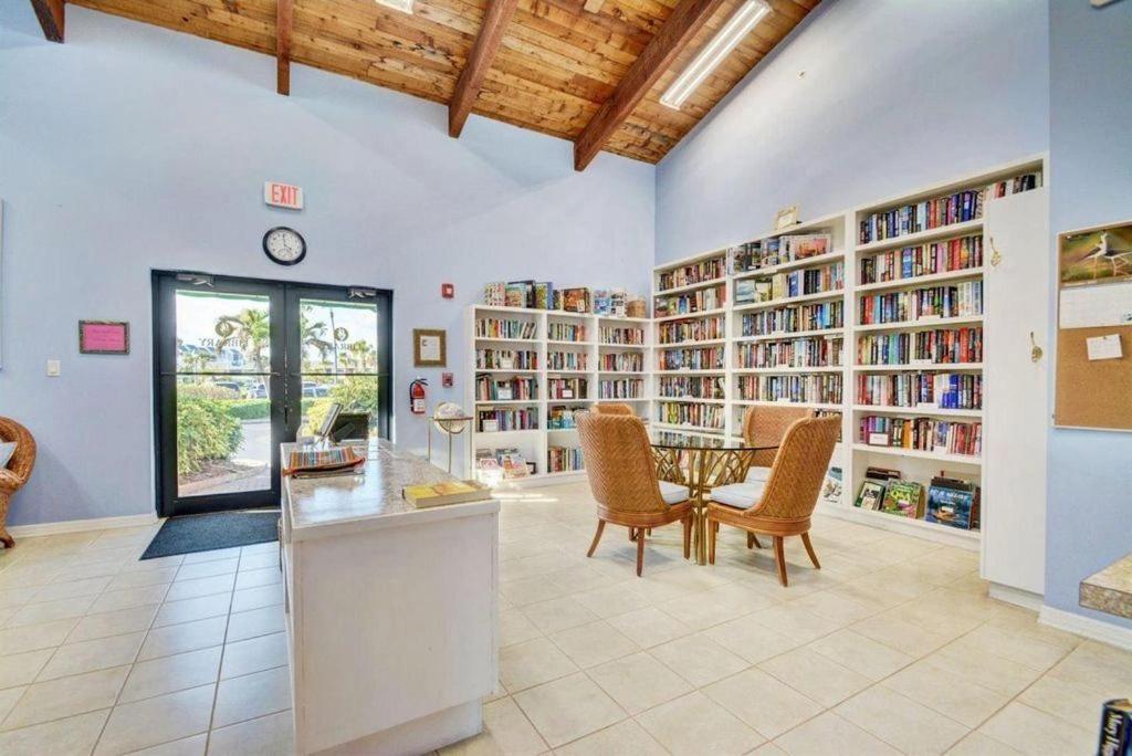 פורט פירס Excellent Beach Front Community, Golf Course, Tennis, Sunny Weather Year Round! מראה חיצוני תמונה